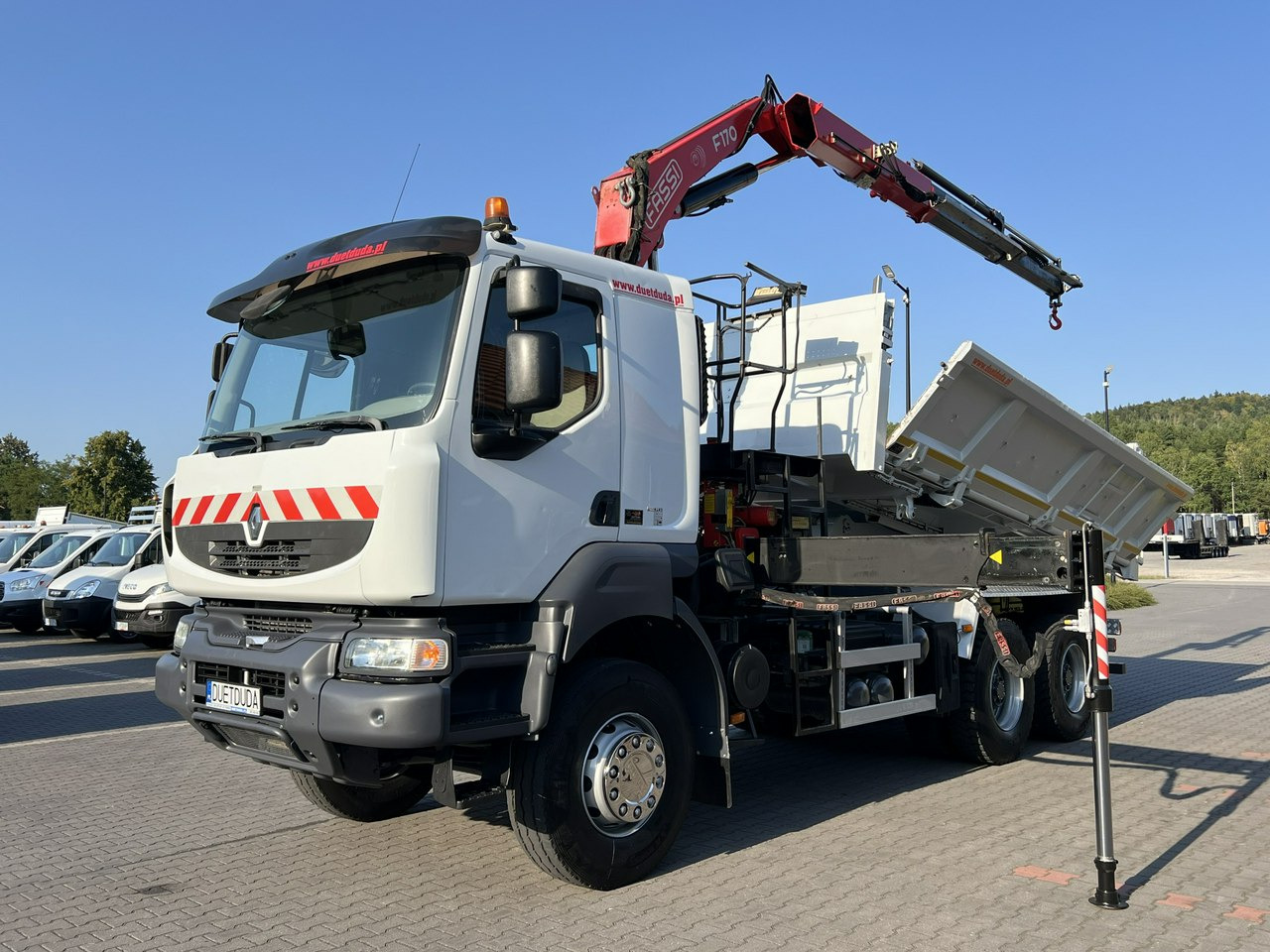 Renault Kerax 26.390 6x4 Mocny HDS FASSI F170 Sterowanie Radiowe - شاحنة قلاب, شاحنة كرين: صورة 1 Renault Kerax 26.390 6x4 Mocny HDS FASSI F170 Sterowanie Radiowe - شاحنة قلاب, شاحنة كرين: صورة 1