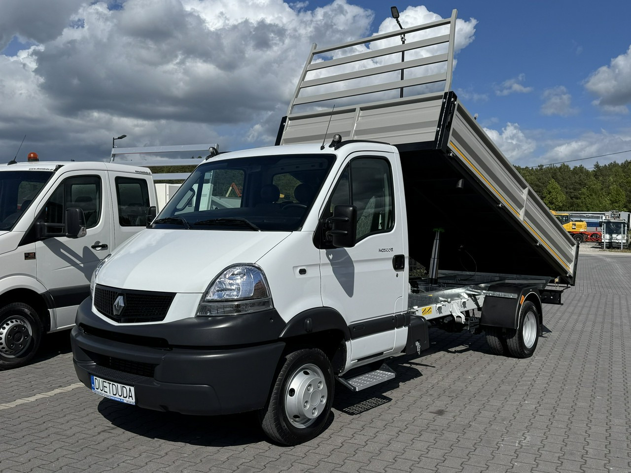Renault Mascott - قلاب صغير: صورة 5 Renault Mascott - قلاب صغير: صورة 5