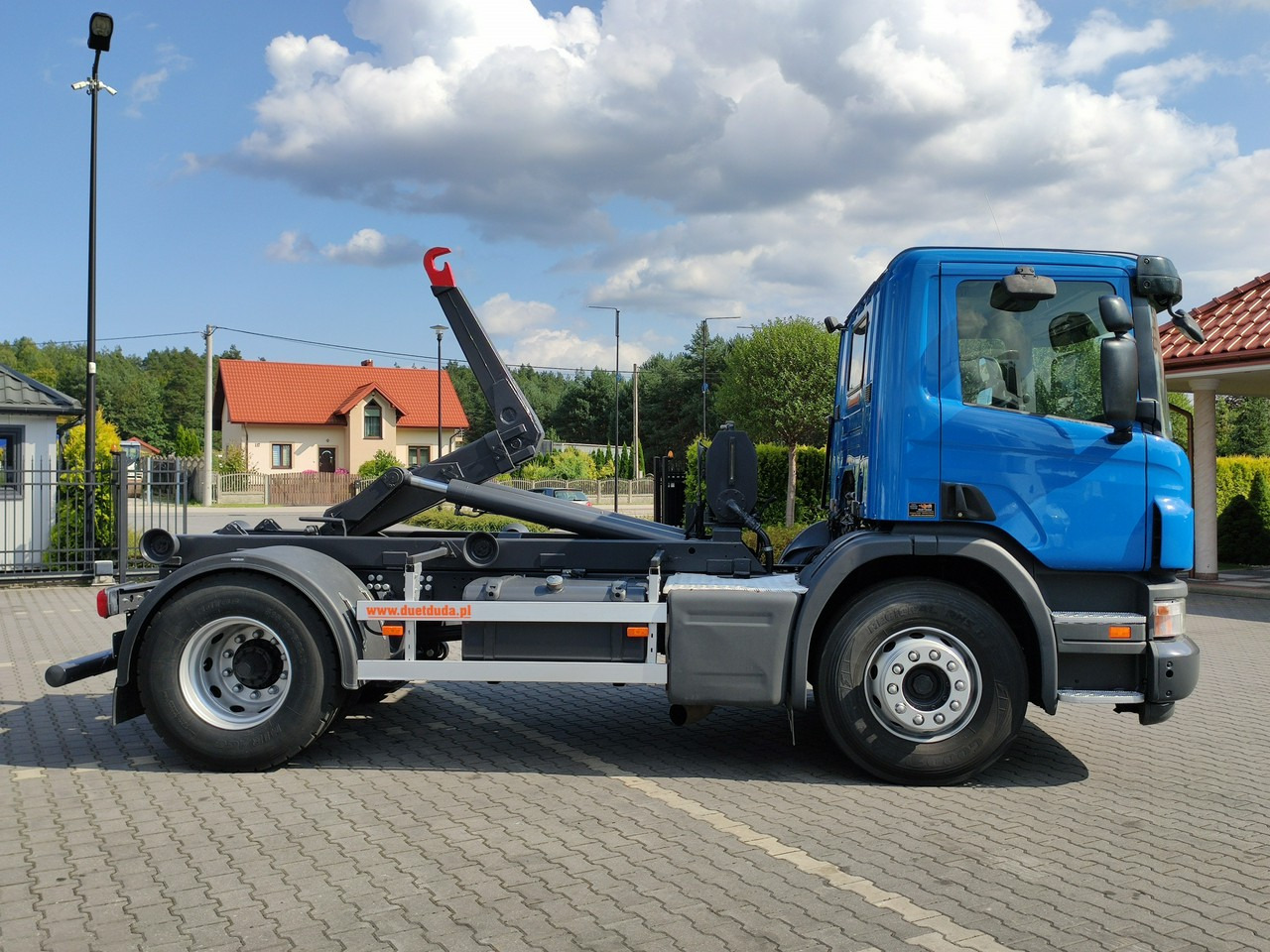 Scania P 280 N321 EURO 5 Hakowiec Hak 4x2 SKIBICKI - شاحنة ذات خطاف: صورة 2 Scania P 280 N321 EURO 5 Hakowiec Hak 4x2 SKIBICKI - شاحنة ذات خطاف: صورة 2
