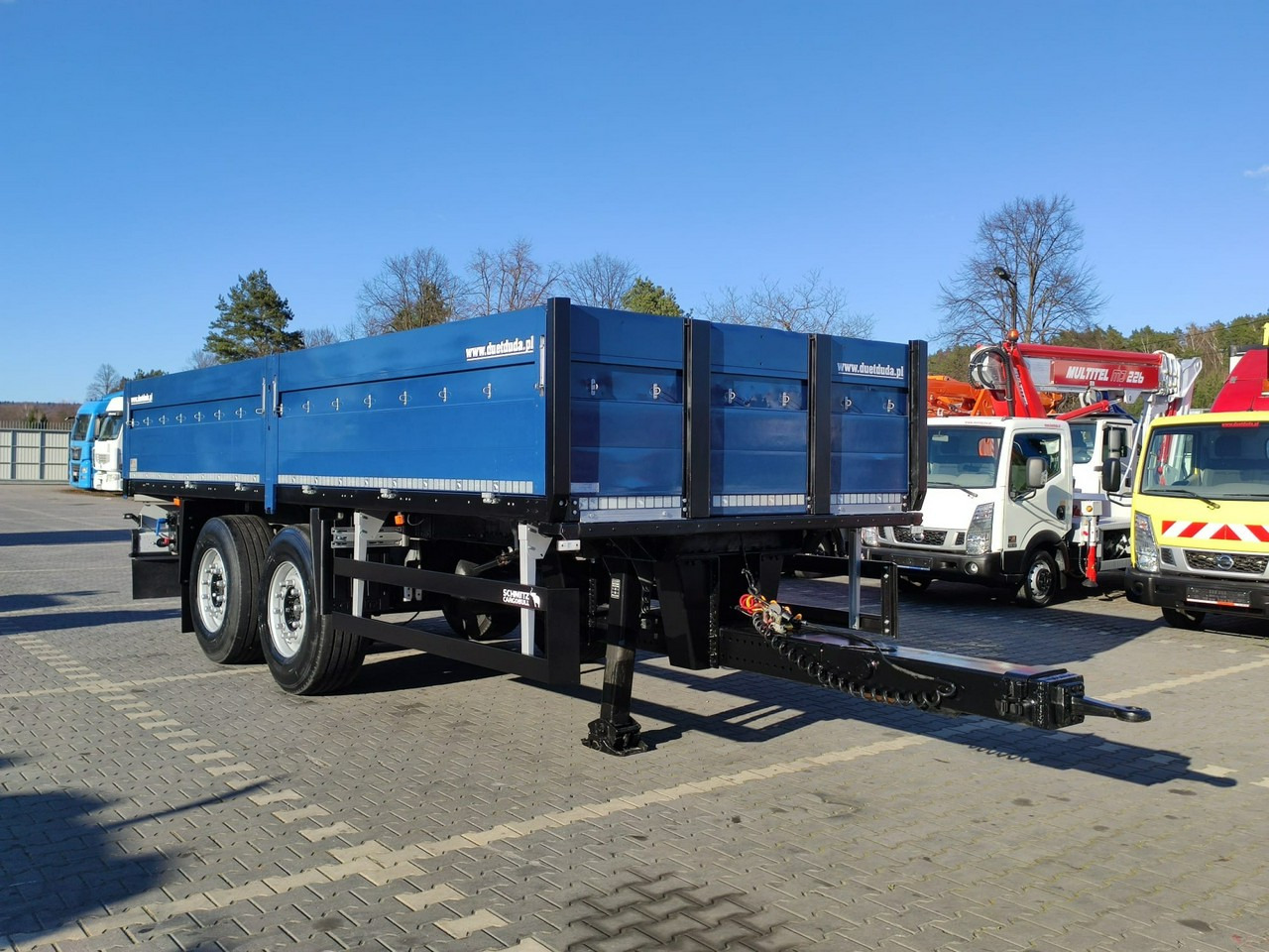 Schmitz Cargobull Ciężarowa 2-osiowa na poduszkach Tandem Stan Unikat !!! - مقطورات مسطحة: صورة 4 Schmitz Cargobull Ciężarowa 2-osiowa na poduszkach Tandem Stan Unikat !!! - مقطورات مسطحة: صورة 4