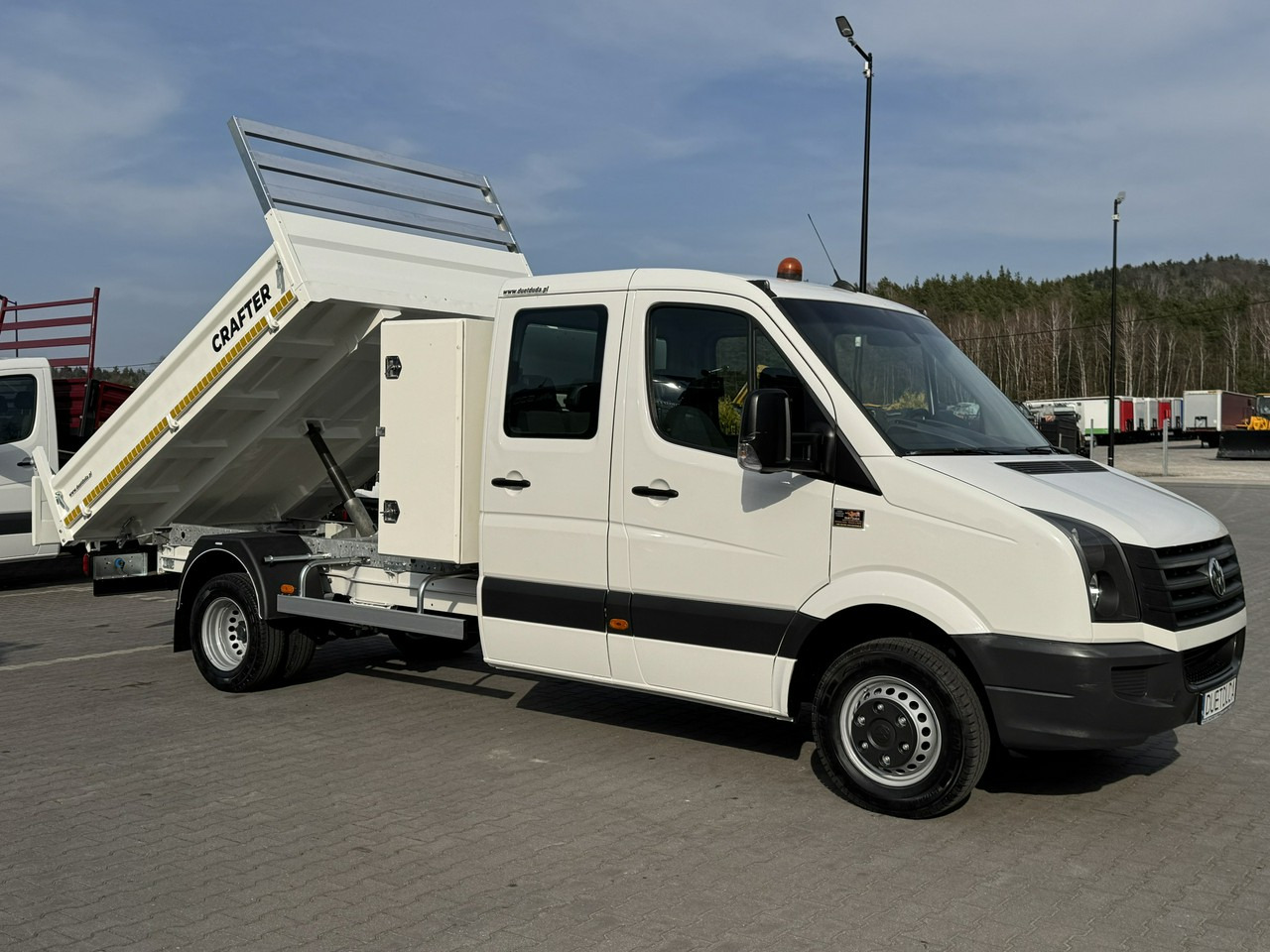 Volkswagen Crafter - قلاب صغير: صورة 5 Volkswagen Crafter - قلاب صغير: صورة 5