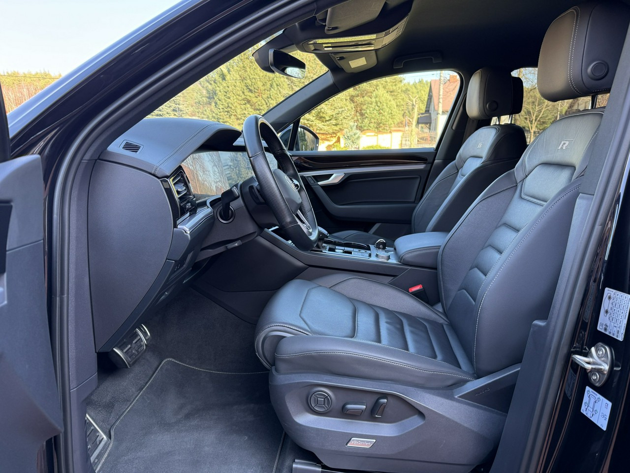 سيارة دفع رباعي Volkswagen Touareg: صورة 33