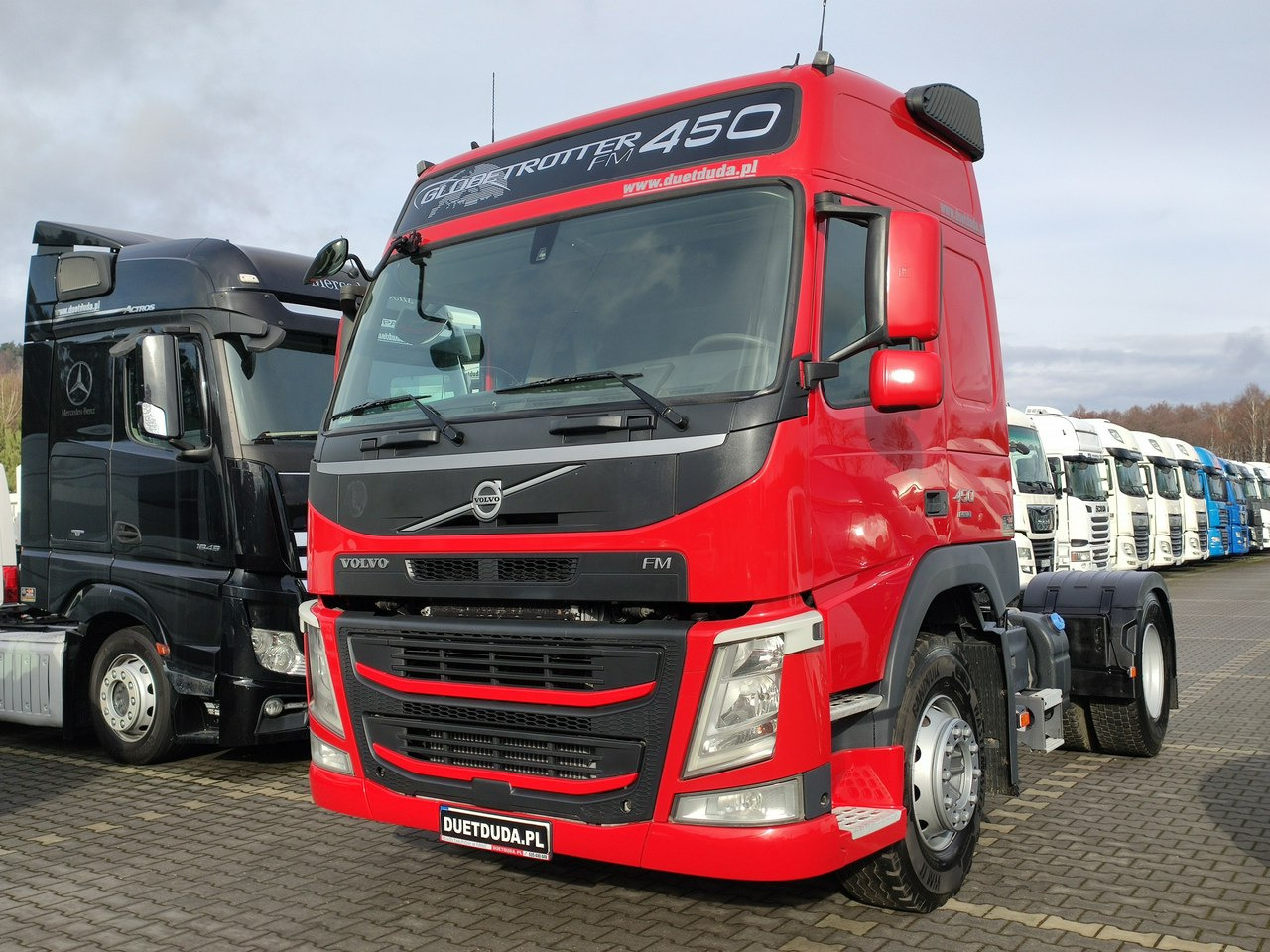 Volvo FM 450 Euro 6 GLOB STANDARD Waga Tylko 6500kg !!! - وحدة جر: صورة 4 Volvo FM 450 Euro 6 GLOB STANDARD Waga Tylko 6500kg !!! - وحدة جر: صورة 4