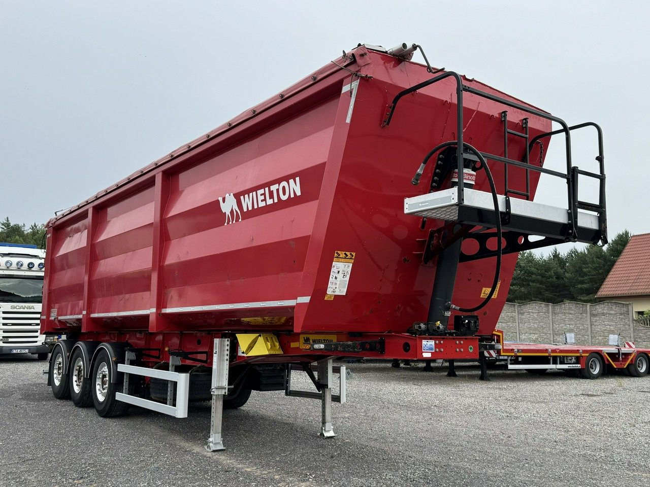 Wielton HARDOX STALOWA DO ZŁOMU 50m Oś Podnoszona Złomówka Stan Bdb - قلابة نصف مقطورة نصف مقطورة قلابة: صورة 3 Wielton HARDOX STALOWA DO ZŁOMU 50m Oś Podnoszona Złomówka Stan Bdb - قلابة نصف مقطورة نصف مقطورة قلابة: صورة 3