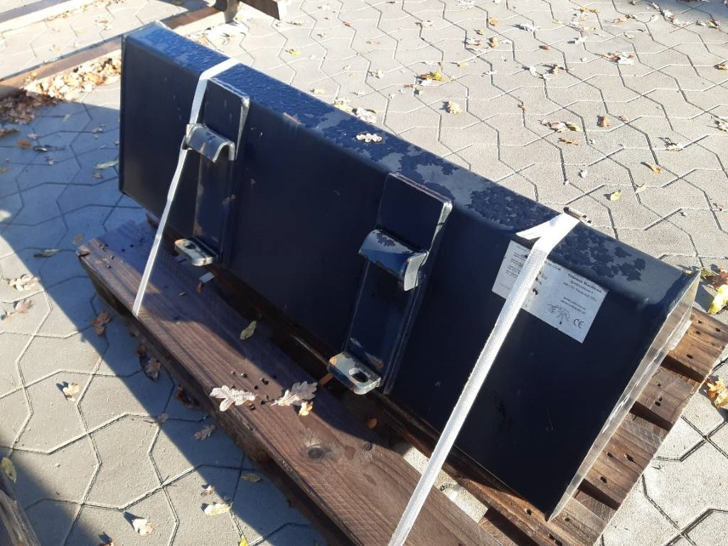 GiANT Erdbauschaufel 1100MM 189L SWE  - بكت - آلات البناء: صورة 4 GiANT Erdbauschaufel 1100MM 189L SWE  - بكت - آلات البناء: صورة 4