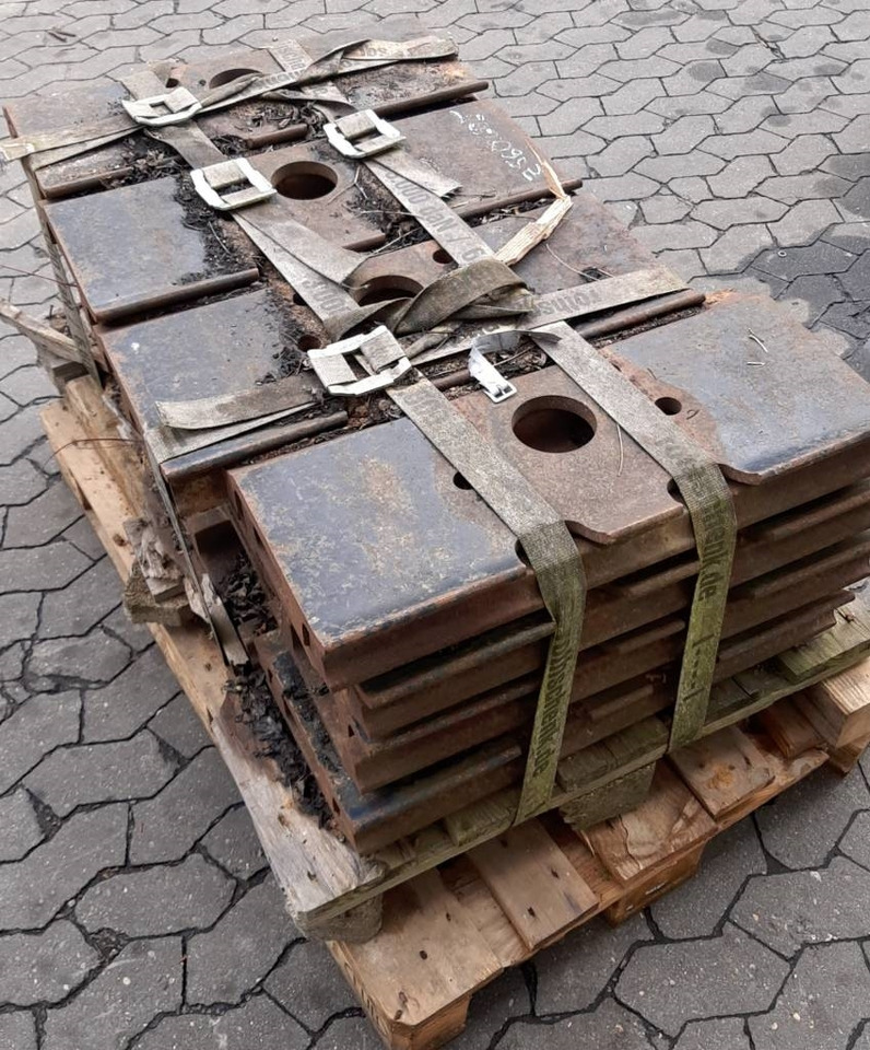 Hitachi Bodenplatten 650mm, Zweisteg - مسارات - آلات البناء: صورة 4 Hitachi Bodenplatten 650mm, Zweisteg - مسارات - آلات البناء: صورة 4