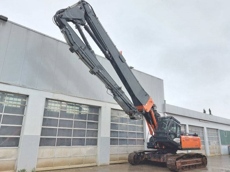 Hitachi KTEG KMC400P-6  - حفار هدم: صورة 2 Hitachi KTEG KMC400P-6  - حفار هدم: صورة 2