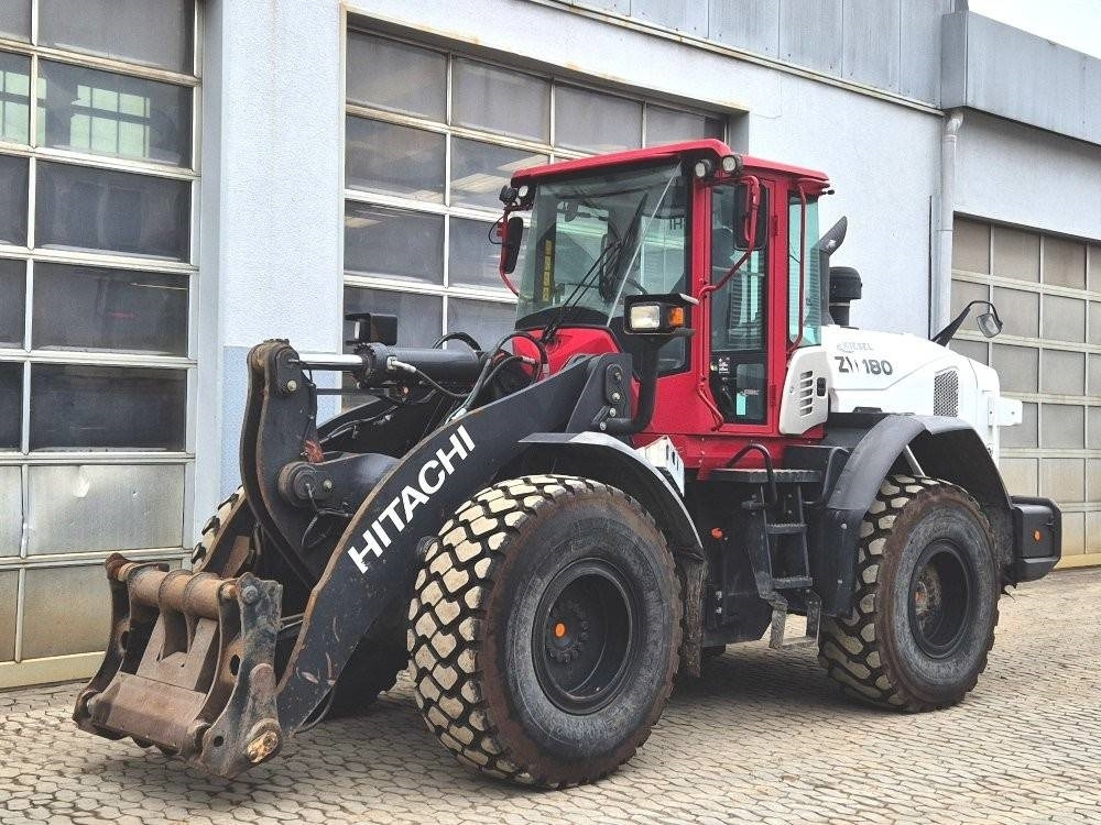 Hitachi ZW 180-5 - اللودر بعجل: صورة 2 Hitachi ZW 180-5 - اللودر بعجل: صورة 2