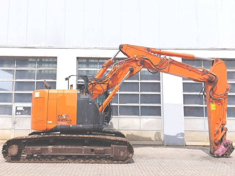 Hitachi ZX 225 US LC-5 - حفار زحاف: صورة 5 Hitachi ZX 225 US LC-5 - حفار زحاف: صورة 5