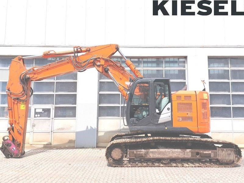 Hitachi ZX 225 US LC-5 - حفار زحاف: صورة 1 Hitachi ZX 225 US LC-5 - حفار زحاف: صورة 1