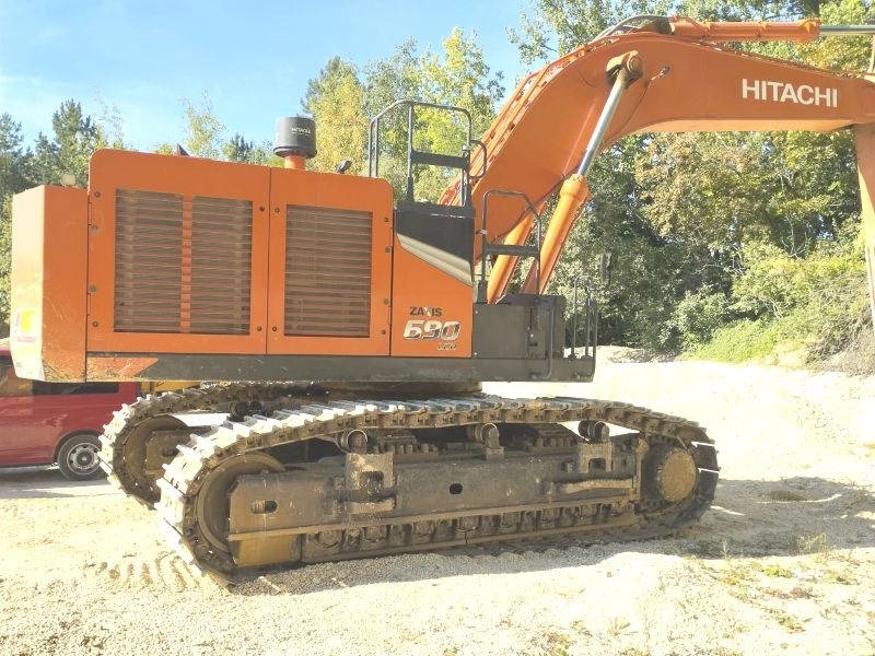 Hitachi ZX 690 LCH-7 - حفار زحاف: صورة 5 Hitachi ZX 690 LCH-7 - حفار زحاف: صورة 5