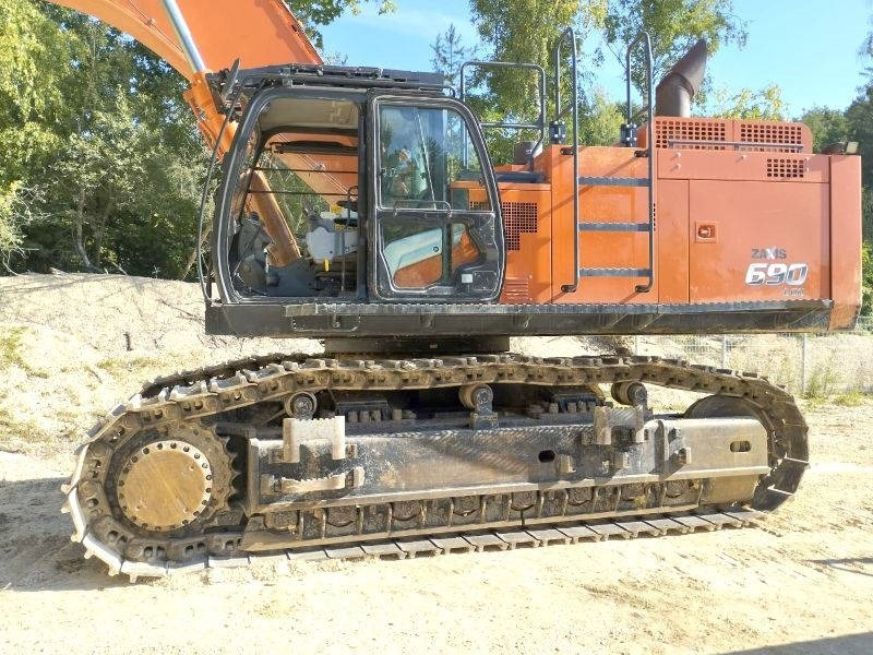 Hitachi ZX 690 LCH-7 - حفار زحاف: صورة 2 Hitachi ZX 690 LCH-7 - حفار زحاف: صورة 2