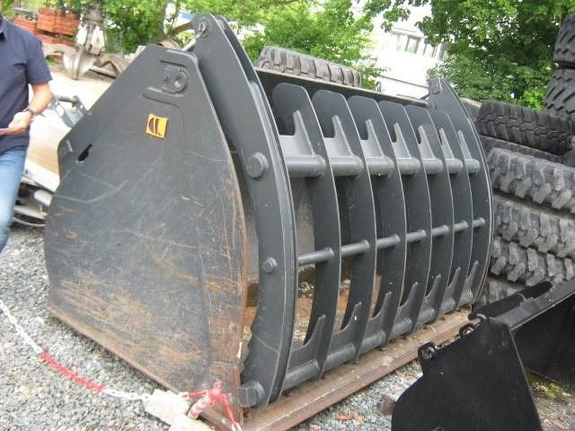 LRT NIEDERHALTERSCHAUFEL 2700MM Hitachi ZW180 - بكت - آلات البناء: صورة 1 LRT NIEDERHALTERSCHAUFEL 2700MM Hitachi ZW180 - بكت - آلات البناء: صورة 1