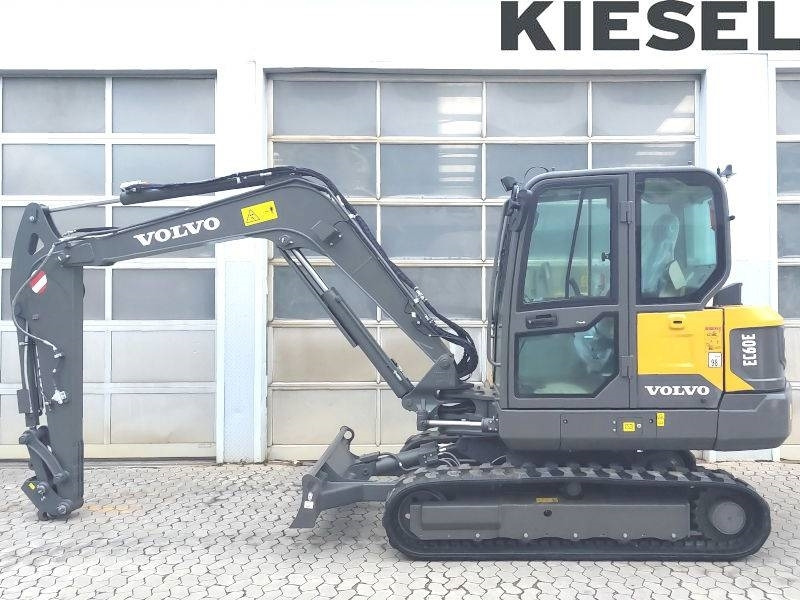 Volvo EC 60 E - حفارة مُصَّغرة: صورة 1 Volvo EC 60 E - حفارة مُصَّغرة: صورة 1