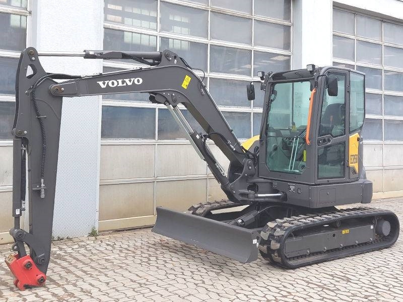 Volvo ECR 58 F - حفارة مُصَّغرة: صورة 2 Volvo ECR 58 F - حفارة مُصَّغرة: صورة 2