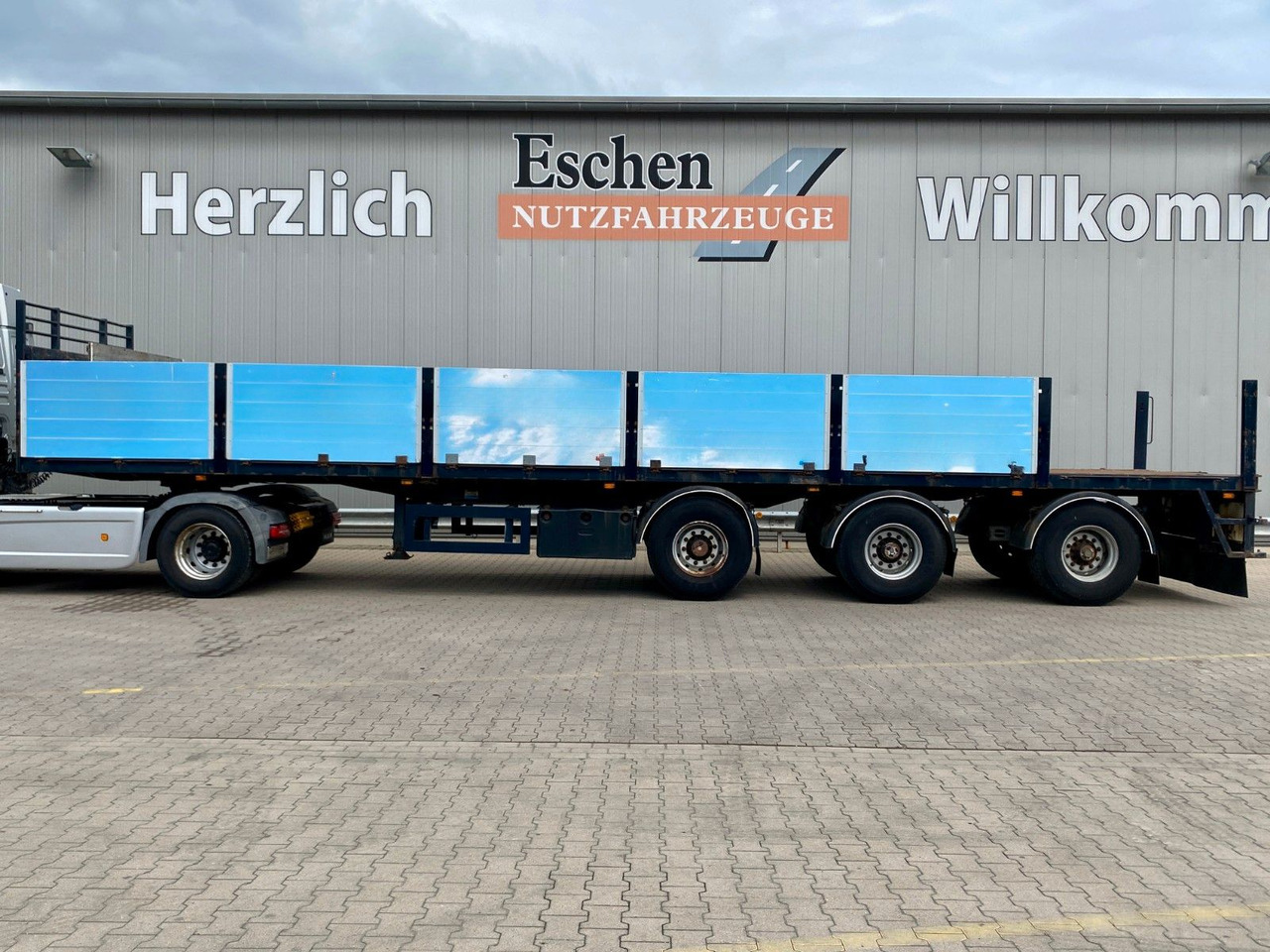 KWB/Bree Rollkranauflieger | 2+3.Achse gelenkt - نصف مقطورة مسطحة: صورة 2 KWB/Bree Rollkranauflieger | 2+3.Achse gelenkt - نصف مقطورة مسطحة: صورة 2