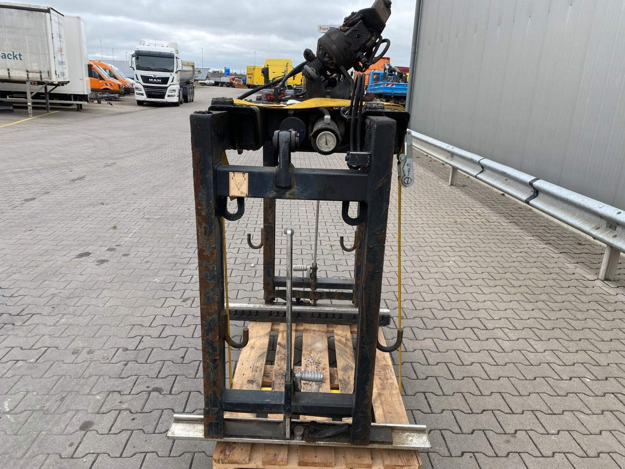 شاحنات مسطحة Kinshofer Steinzange PZS 110 V-1 | Baujahr:2018: صورة 8