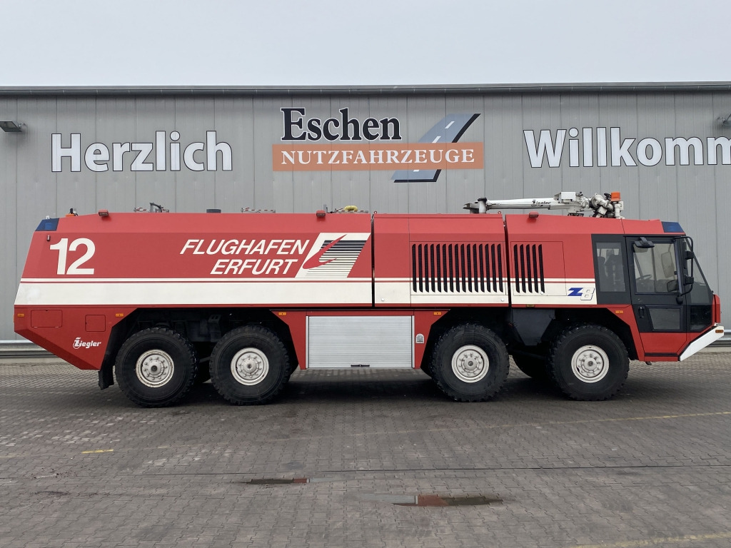 MAN 38.000 VFAEG 8x8 Flugfeldlöschfahrzeug - سيارة إطفاء, معدات الدعم الأرضي: صورة 5 MAN 38.000 VFAEG 8x8 Flugfeldlöschfahrzeug - سيارة إطفاء, معدات الدعم الأرضي: صورة 5