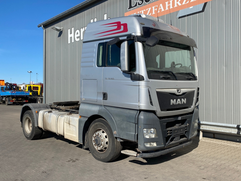 MAN TGX 18.460 4x4 H BLS / Motorschaden - وحدة جر: صورة 2 MAN TGX 18.460 4x4 H BLS / Motorschaden - وحدة جر: صورة 2