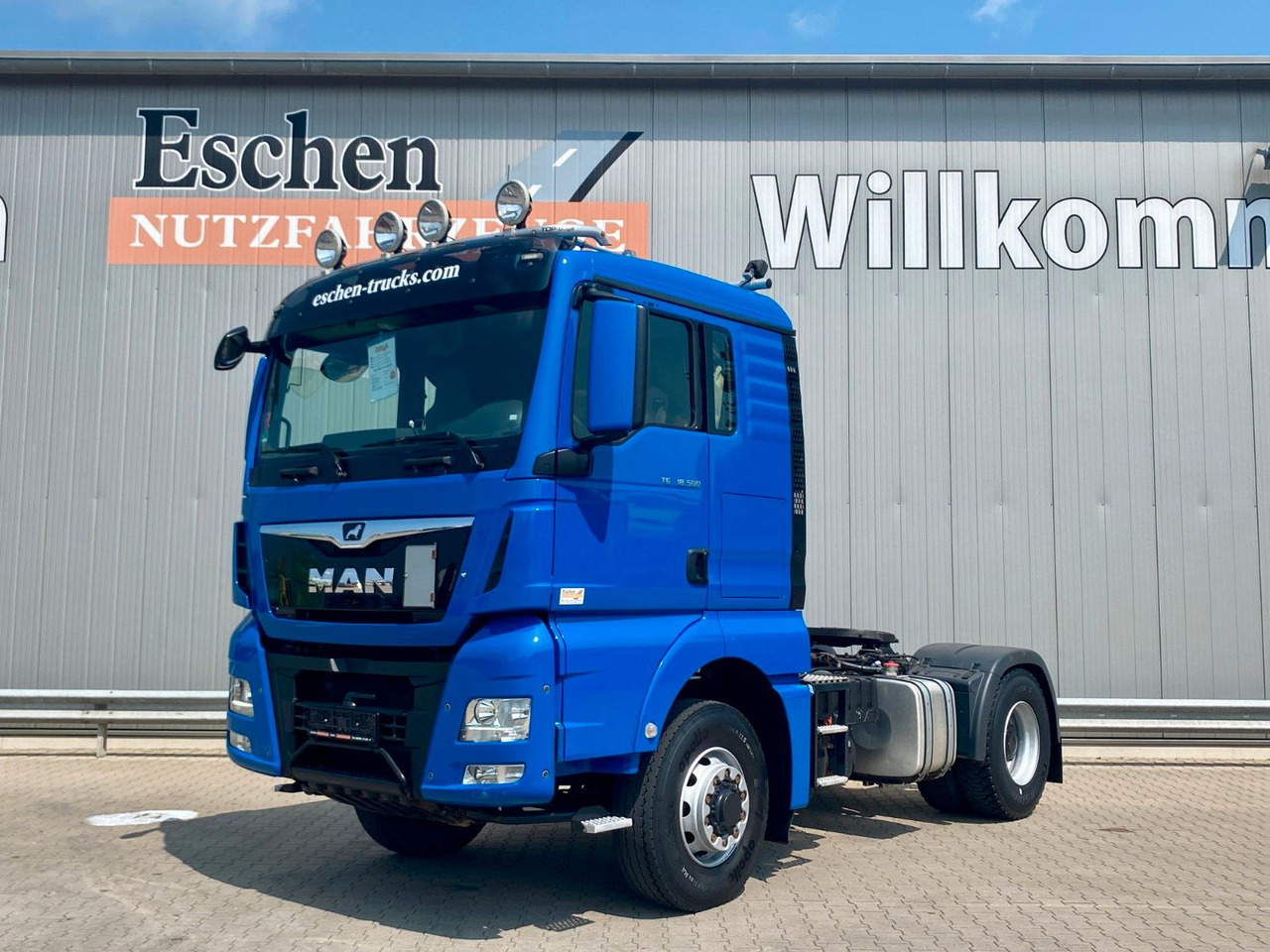 MAN TGX 18.500 4x4 HYDRO| 2x Hydraulik*Retarder*Navi - وحدة جر: صورة 1 MAN TGX 18.500 4x4 HYDRO| 2x Hydraulik*Retarder*Navi - وحدة جر: صورة 1