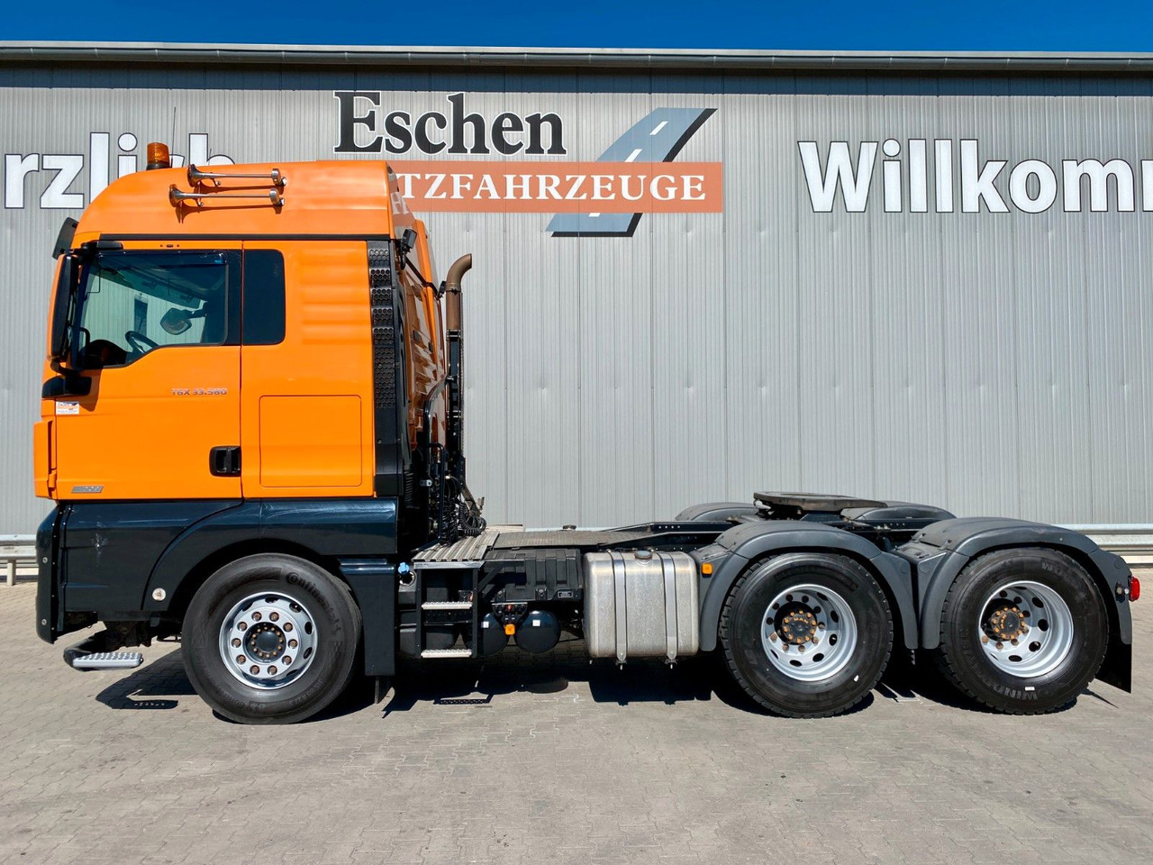 MAN TGX 33.580 6x4 BLS | D38*XLX*Navi*Retarder*ACC - وحدة جر: صورة 2 MAN TGX 33.580 6x4 BLS | D38*XLX*Navi*Retarder*ACC - وحدة جر: صورة 2