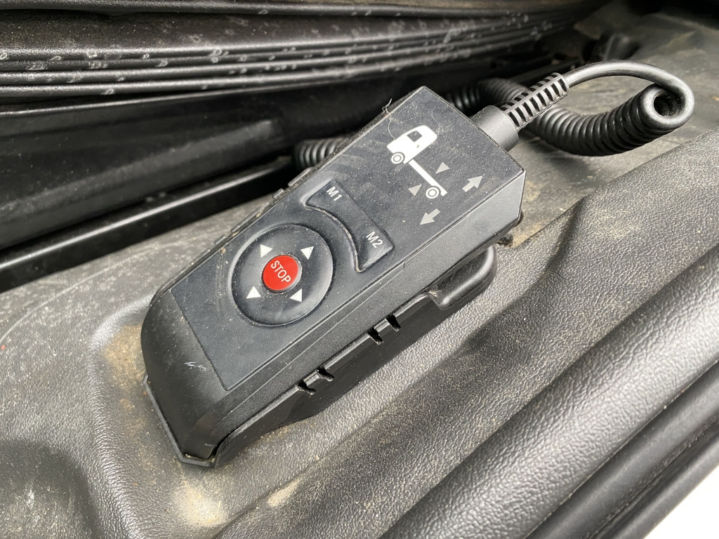 Mercedes-Benz 1523 L Atego / Dhollandia LBW - شاحنة الفريزر: صورة 4 Mercedes-Benz 1523 L Atego / Dhollandia LBW - شاحنة الفريزر: صورة 4