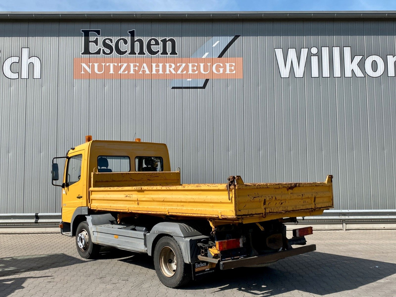 Mercedes-Benz 818 Atego | MEILLER*6-Gang manuell*AHK*Klima*ABS - قلاب صغير: صورة 4 Mercedes-Benz 818 Atego | MEILLER*6-Gang manuell*AHK*Klima*ABS - قلاب صغير: صورة 4