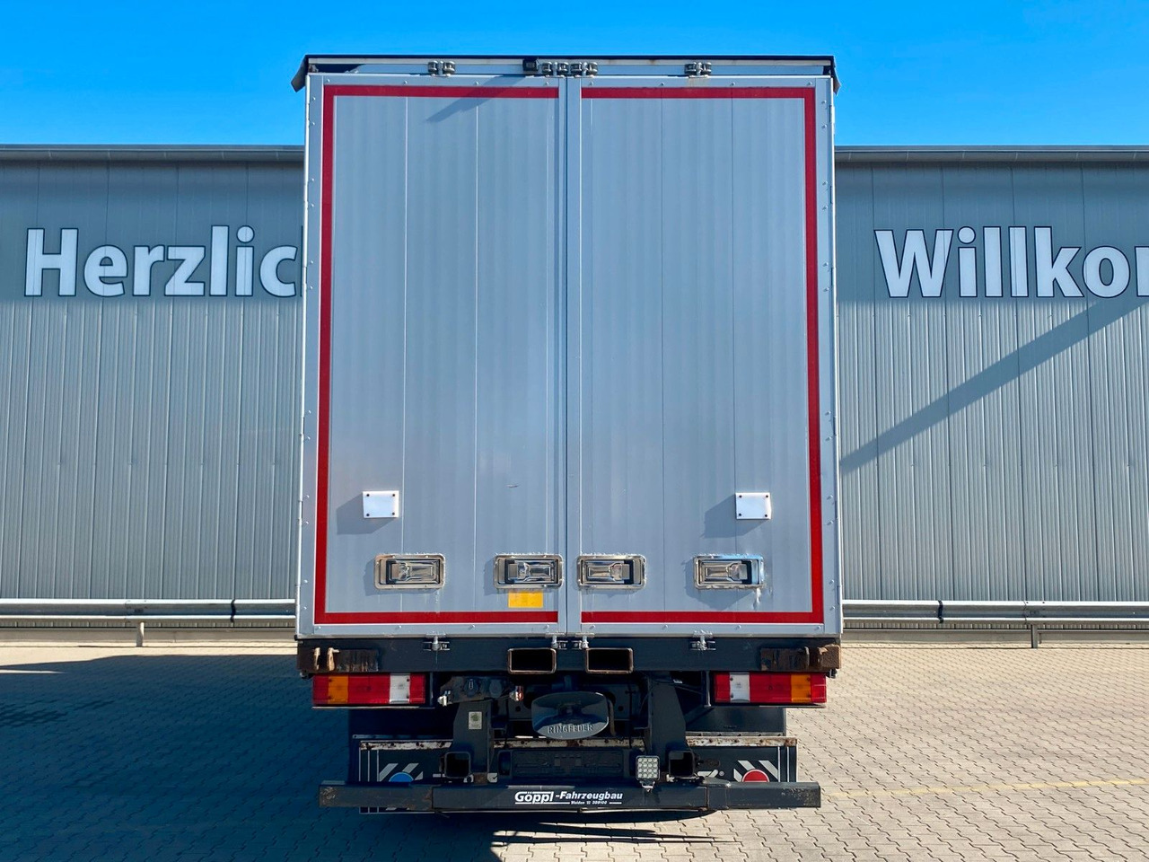 Mercedes-Benz Actros 2541| beidseitig Gardine*Edscha*AHK*Klima - شاحنة ستارة: صورة 4 Mercedes-Benz Actros 2541| beidseitig Gardine*Edscha*AHK*Klima - شاحنة ستارة: صورة 4