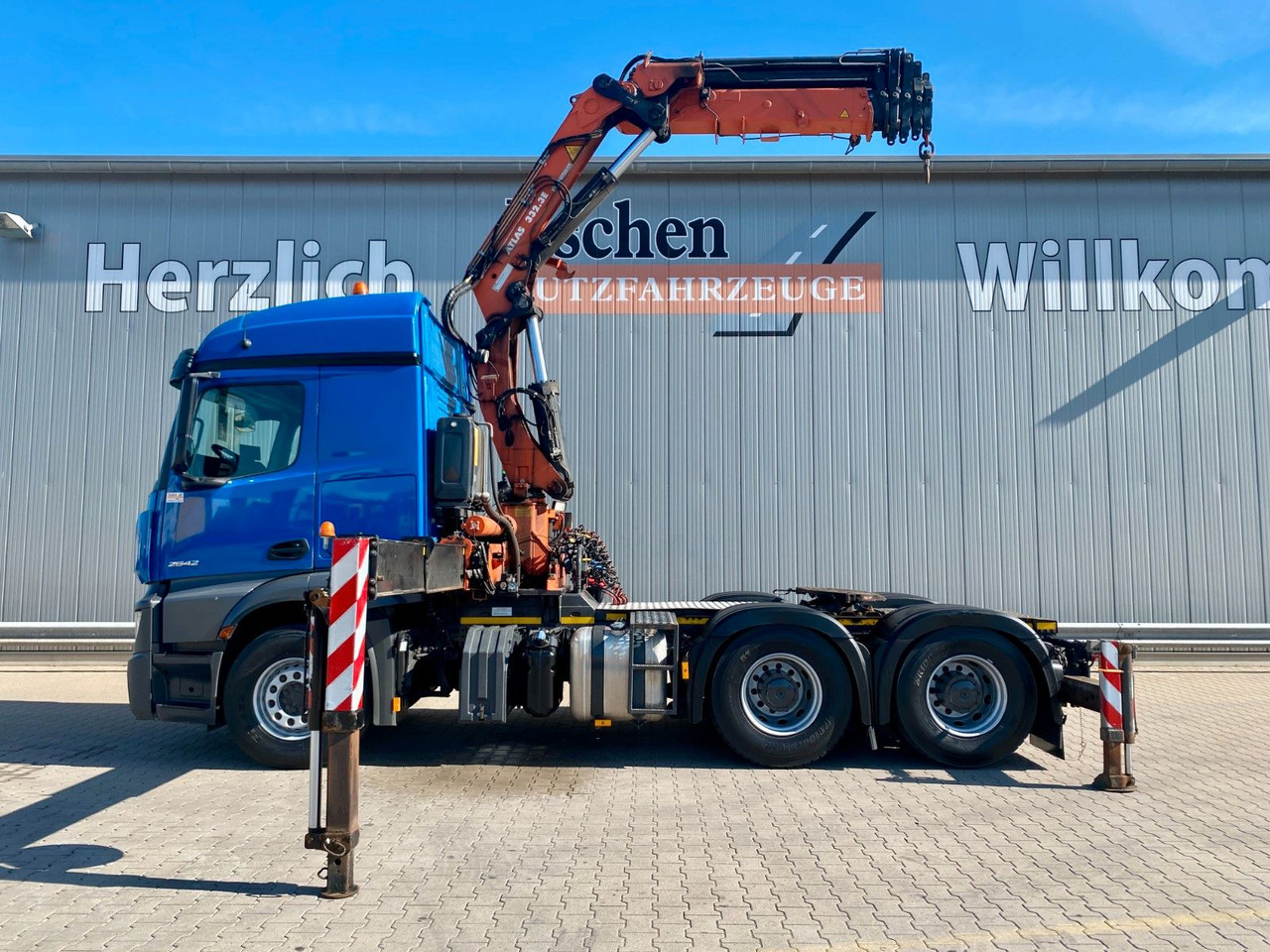 Mercedes-Benz Actros 2642 6x4 | Atlas 332.3 E-AS*Funk*Navi*AC - وحدة جر: صورة 3 Mercedes-Benz Actros 2642 6x4 | Atlas 332.3 E-AS*Funk*Navi*AC - وحدة جر: صورة 3