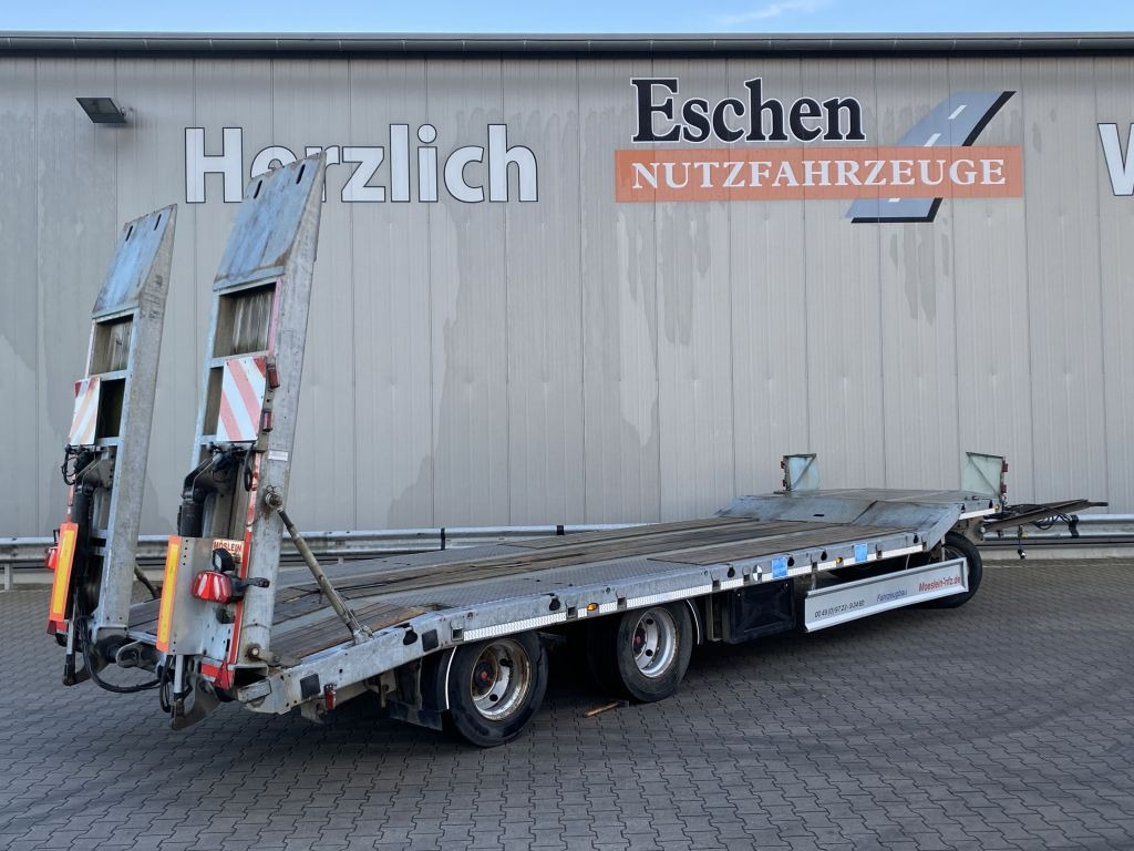 Möslein TF3-P | verzinktes Chassis*hydr. Rampen*Blatt - مقطورة مسطحة منخفضة: صورة 4 Möslein TF3-P | verzinktes Chassis*hydr. Rampen*Blatt - مقطورة مسطحة منخفضة: صورة 4