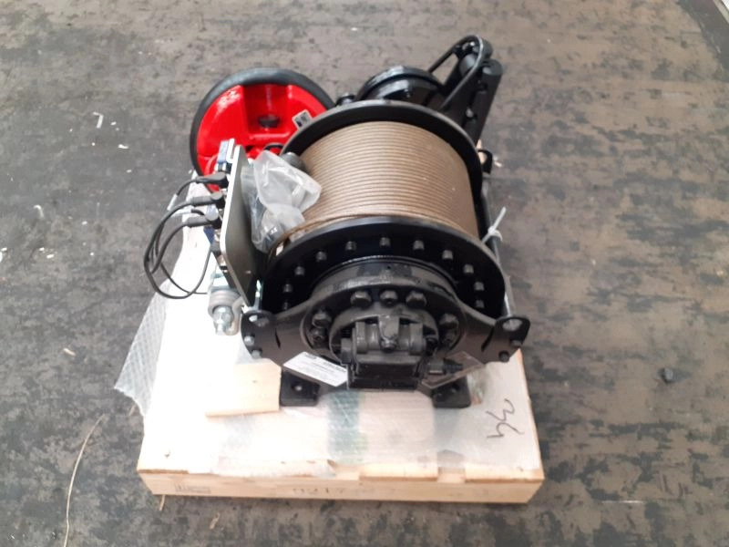 Cabrestante de elevación Brevini WHL025 - ونش لإنقاذ السيارات: صورة 2 Cabrestante de elevación Brevini WHL025 - ونش لإنقاذ السيارات: صورة 2
