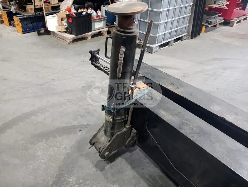 Cañas estabilizador grúa HMF 9520K - ونش كرين: صورة 4 Cañas estabilizador grúa HMF 9520K - ونش كرين: صورة 4