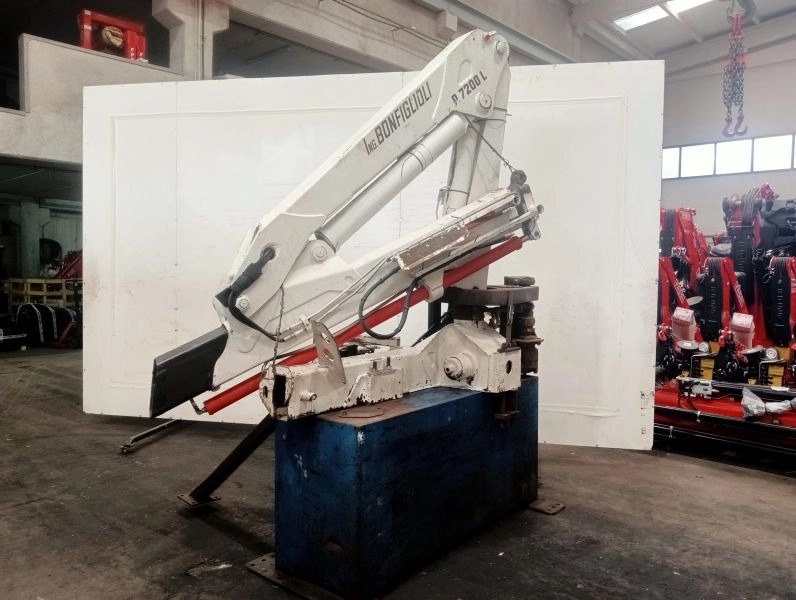 Grúa Bonfiglioli P.7200L - ونش كرين - شاحنة: صورة 3 Grúa Bonfiglioli P.7200L - ونش كرين - شاحنة: صورة 3
