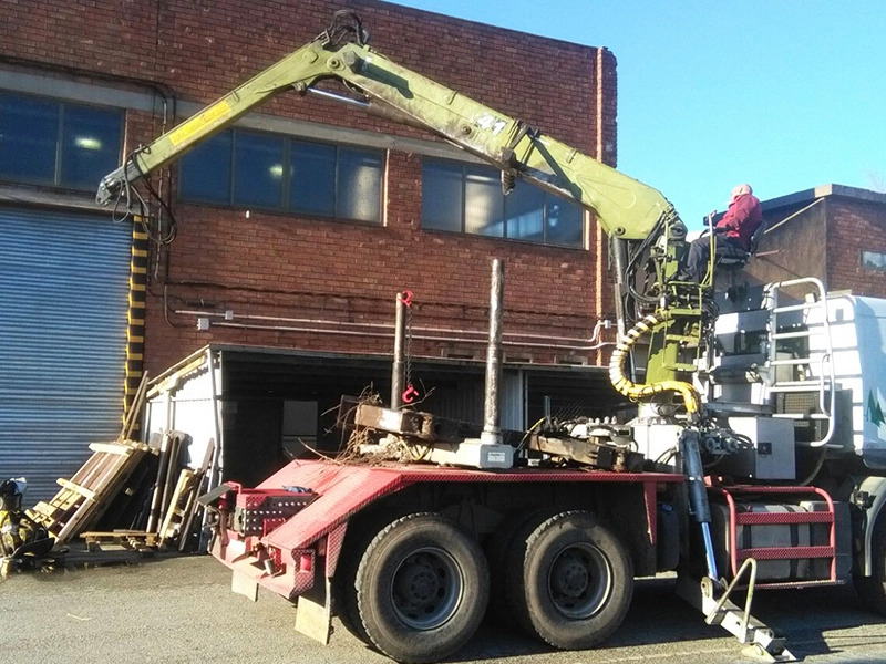 Grúa forestal Loglift F241 - ونش كرين - معدات الغابات: صورة 4 Grúa forestal Loglift F241 - ونش كرين - معدات الغابات: صورة 4