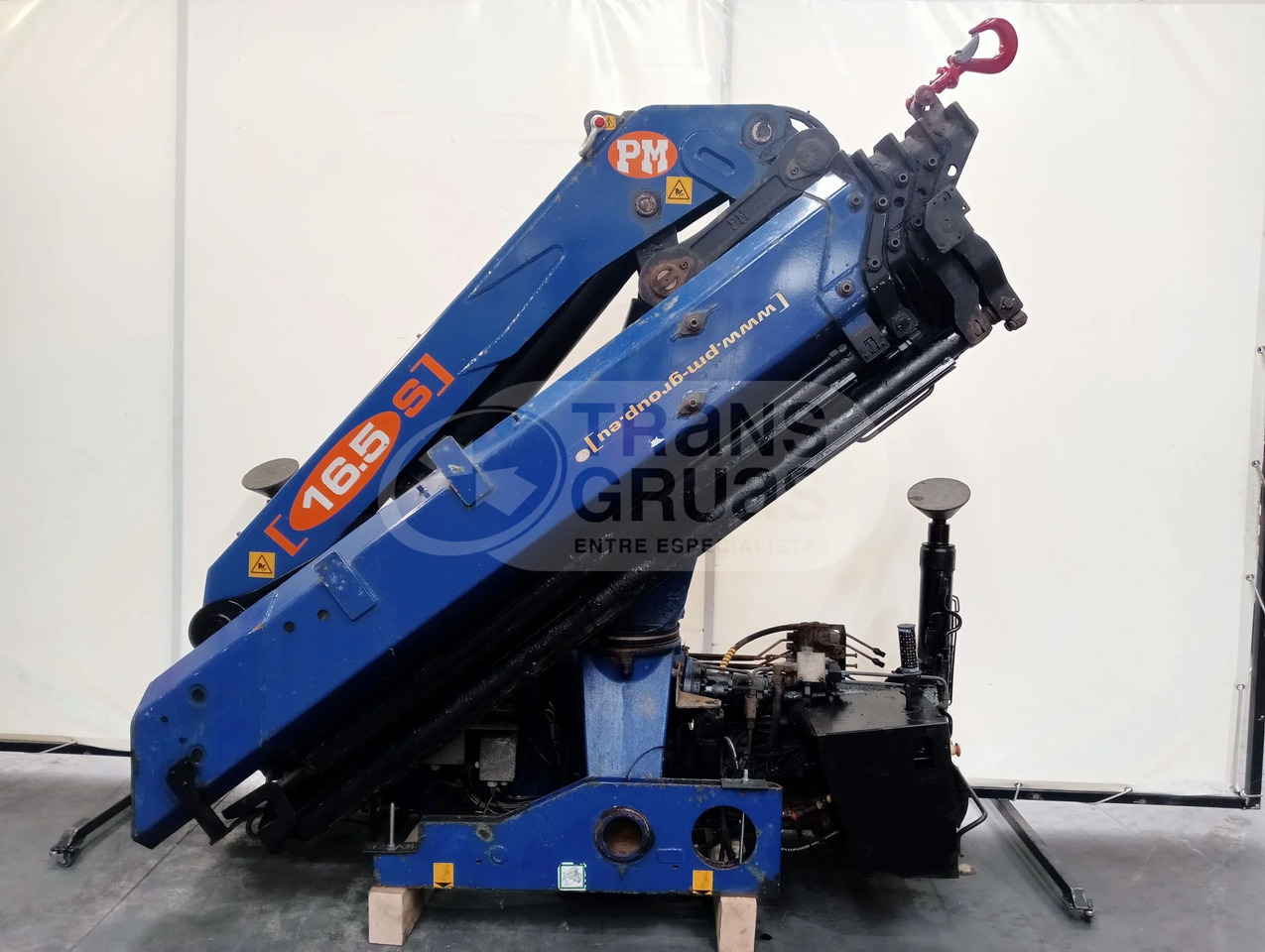 Grúa hidráulica PM 16524 - ونش كرين: صورة 2 Grúa hidráulica PM 16524 - ونش كرين: صورة 2
