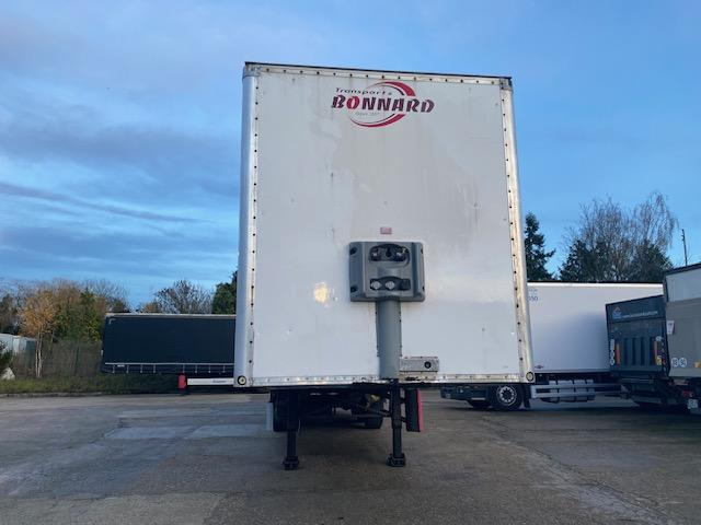 Fruehauf - نصف مقطورة صندوق مغلق: صورة 4 Fruehauf - نصف مقطورة صندوق مغلق: صورة 4