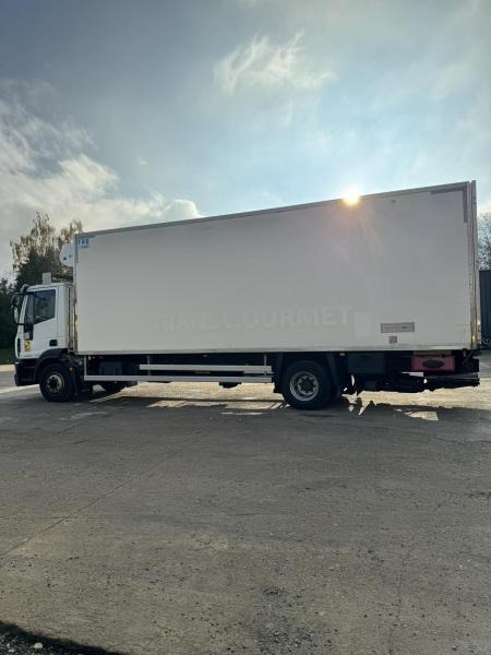 Iveco Eurocargo 160E30 - شاحنة الفريزر: صورة 2 Iveco Eurocargo 160E30 - شاحنة الفريزر: صورة 2