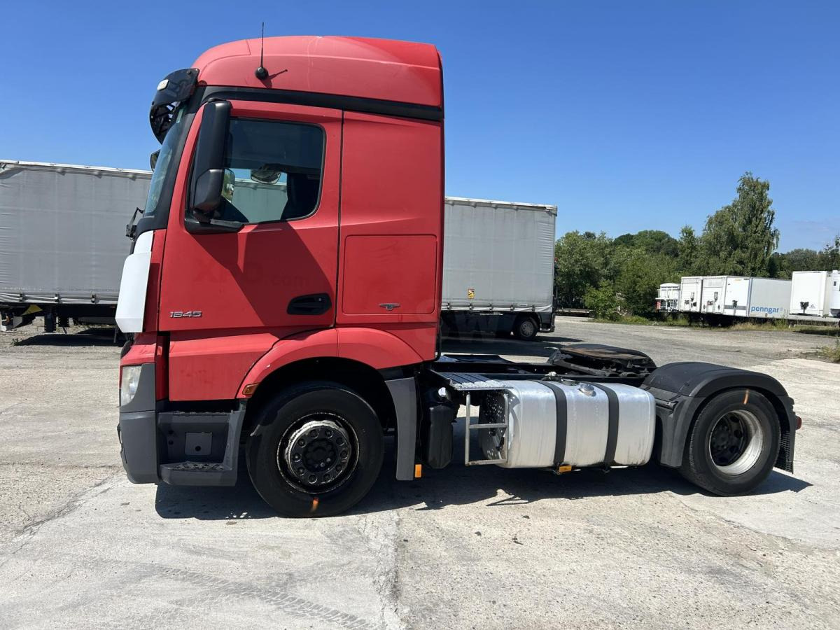 Mercedes Actros 1845 - وحدة جر: صورة 3 Mercedes Actros 1845 - وحدة جر: صورة 3