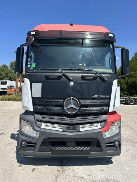 Mercedes Actros 1845 - وحدة جر: صورة 2 Mercedes Actros 1845 - وحدة جر: صورة 2