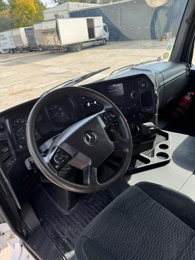 Mercedes Arocs 2045 - وحدة جر: صورة 4 Mercedes Arocs 2045 - وحدة جر: صورة 4