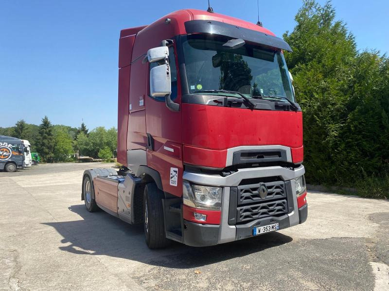 Renault Gamme T 520 - وحدة جر: صورة 1 Renault Gamme T 520 - وحدة جر: صورة 1