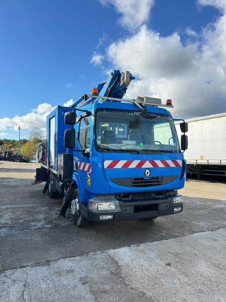 Renault Midlum 180 - منصة تلسكوبية محمولة على شاحنة: صورة 1 Renault Midlum 180 - منصة تلسكوبية محمولة على شاحنة: صورة 1
