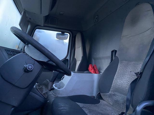 Renault Midlum 180 - شاحنة مقفلة: صورة 4 Renault Midlum 180 - شاحنة مقفلة: صورة 4