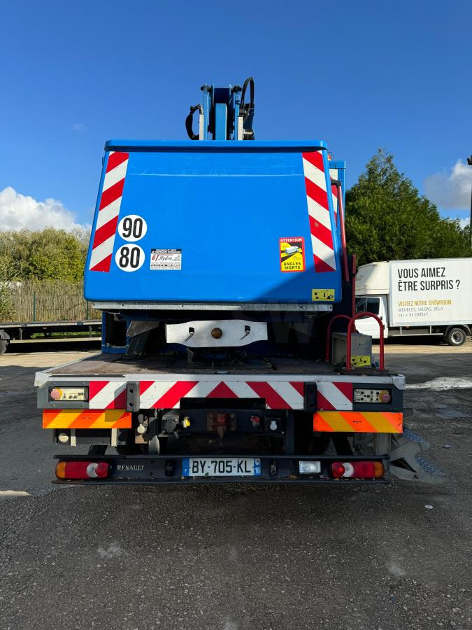 Renault Midlum 180 - منصة تلسكوبية محمولة على شاحنة: صورة 4 Renault Midlum 180 - منصة تلسكوبية محمولة على شاحنة: صورة 4