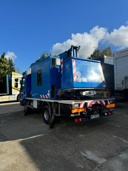 Renault Midlum 180 - منصة تلسكوبية محمولة على شاحنة: صورة 5 Renault Midlum 180 - منصة تلسكوبية محمولة على شاحنة: صورة 5