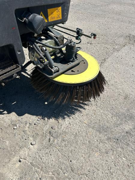 Schmidt Clingo 500 Compact 400 - سياره كنس شوارع: صورة 4 Schmidt Clingo 500 Compact 400 - سياره كنس شوارع: صورة 4