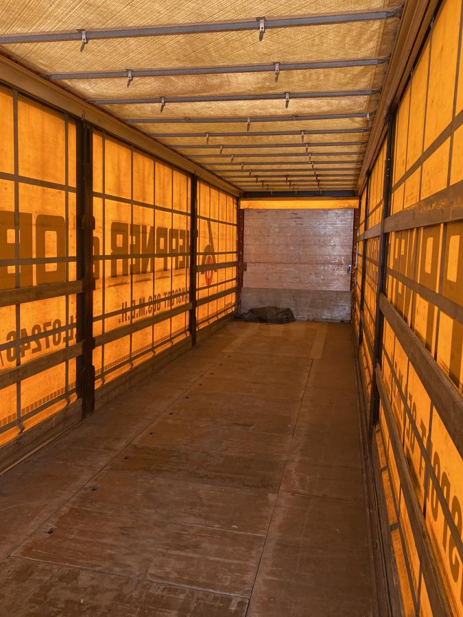 Schwarzmüller - نصف مقطورة ستارة: صورة 5 Schwarzmüller - نصف مقطورة ستارة: صورة 5