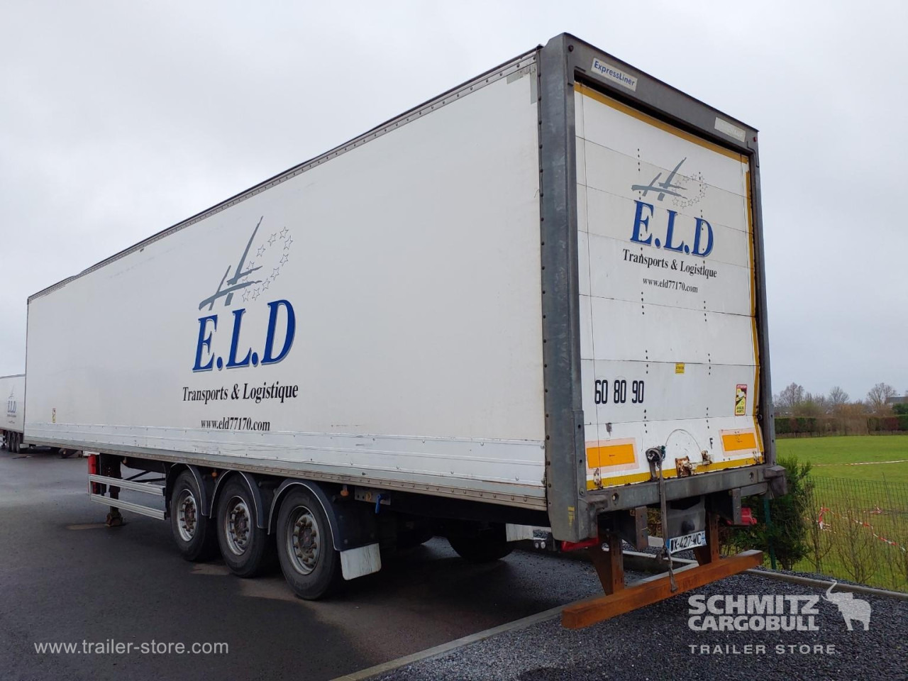 FRUEHAUF Dryfreight Standard Roller shutter door - نصف مقطورة صندوق مغلق: صورة 2 FRUEHAUF Dryfreight Standard Roller shutter door - نصف مقطورة صندوق مغلق: صورة 2