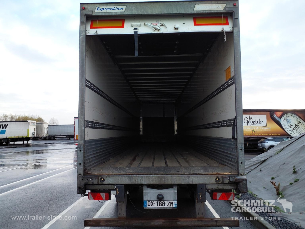 FRUEHAUF Dryfreight Standard Roller shutter door - نصف مقطورة صندوق مغلق: صورة 4 FRUEHAUF Dryfreight Standard Roller shutter door - نصف مقطورة صندوق مغلق: صورة 4