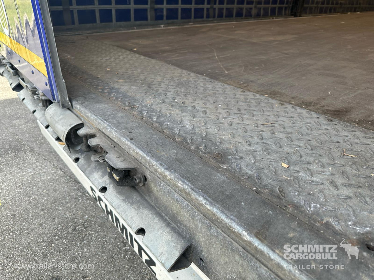 SCHMITZ Curtainsider Mega - نصف مقطورة ستارة: صورة 4 SCHMITZ Curtainsider Mega - نصف مقطورة ستارة: صورة 4